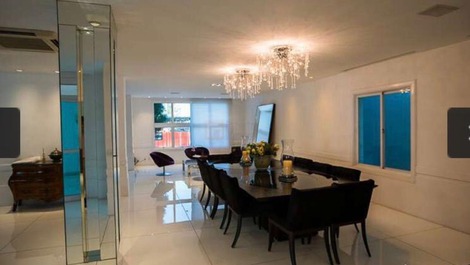 Malibu - Hermosa mansión