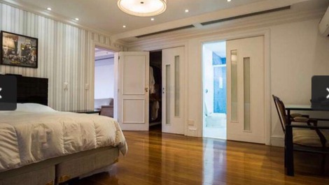 Malibu - Hermosa mansión