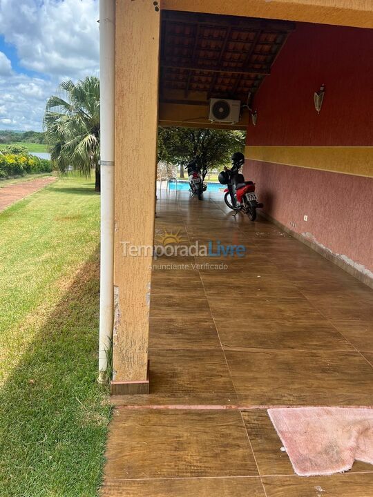 Granja para alquiler de vacaciones em Sertanópolis (Loteamento Itapuã)