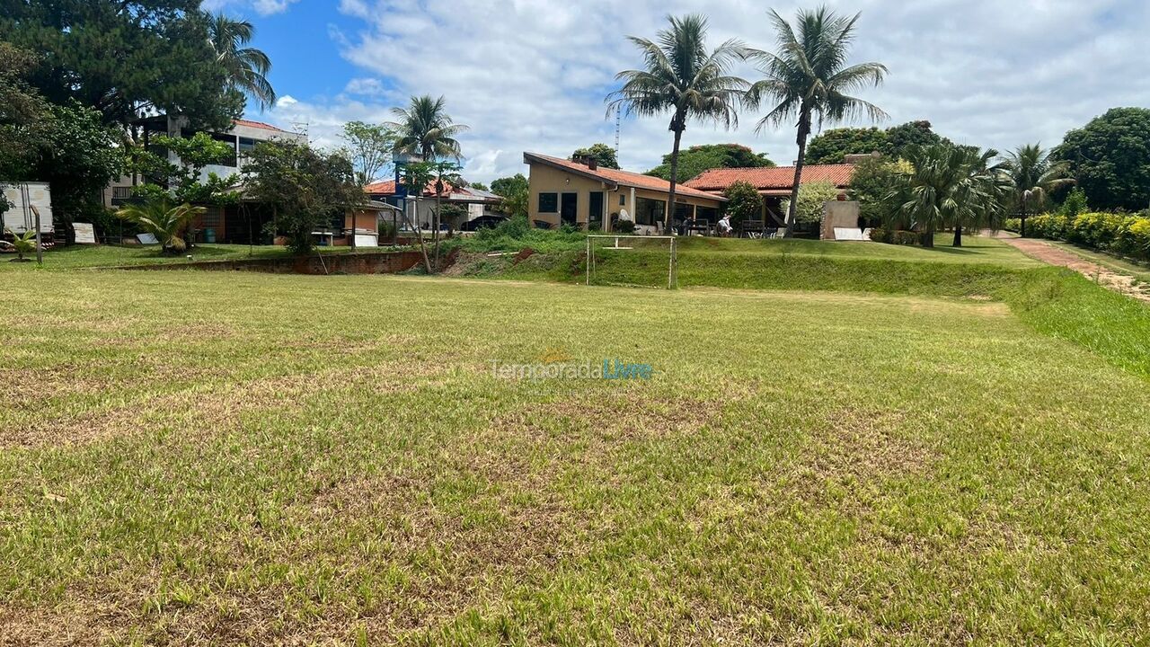 Granja para alquiler de vacaciones em Sertanópolis (Loteamento Itapuã)