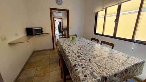 SPECTACULAR HOUSE WITH 6 BEDROOMS, 100M FROM THE BEACH!!