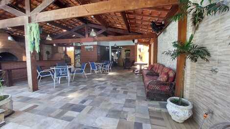 SPECTACULAR HOUSE WITH 6 BEDROOMS, 100M FROM THE BEACH!!