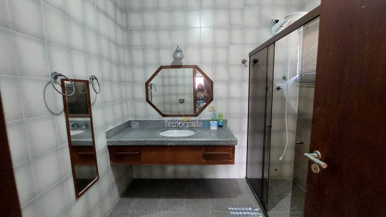 House for vacation rental in Guarujá (Enseada)