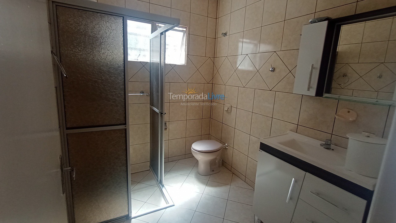 Casa para alquiler de vacaciones em Itapema (Meia Praia)