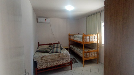 Quarto de casal casa 01