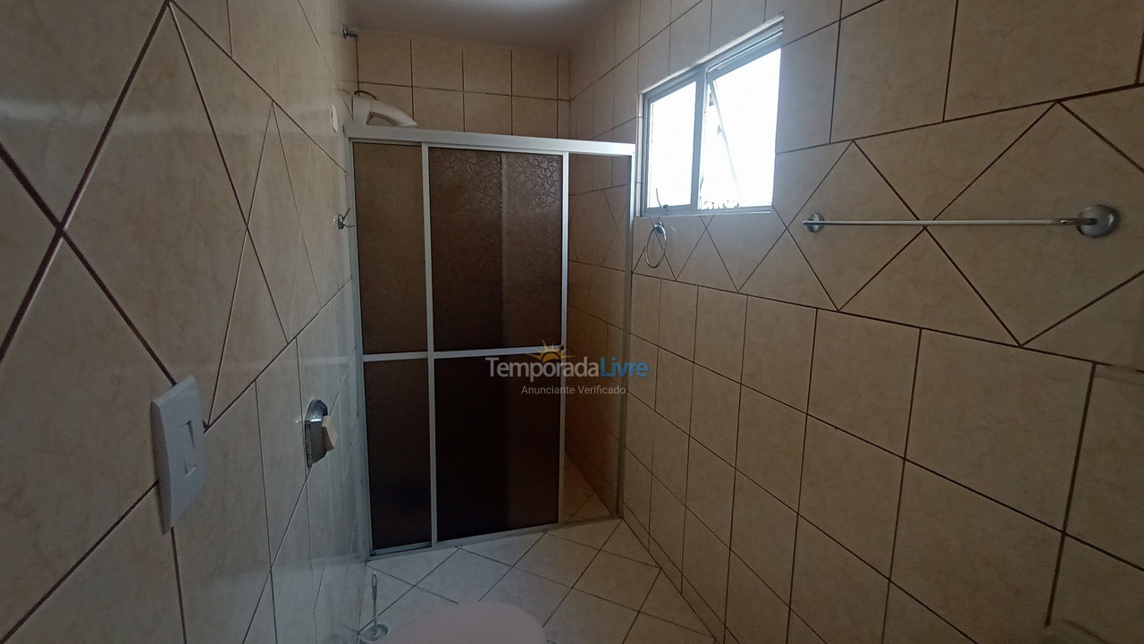 Casa para alquiler de vacaciones em Itapema (Meia Praia)