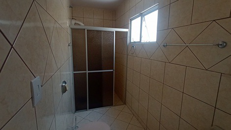 Banheiro da suíte  casa 01