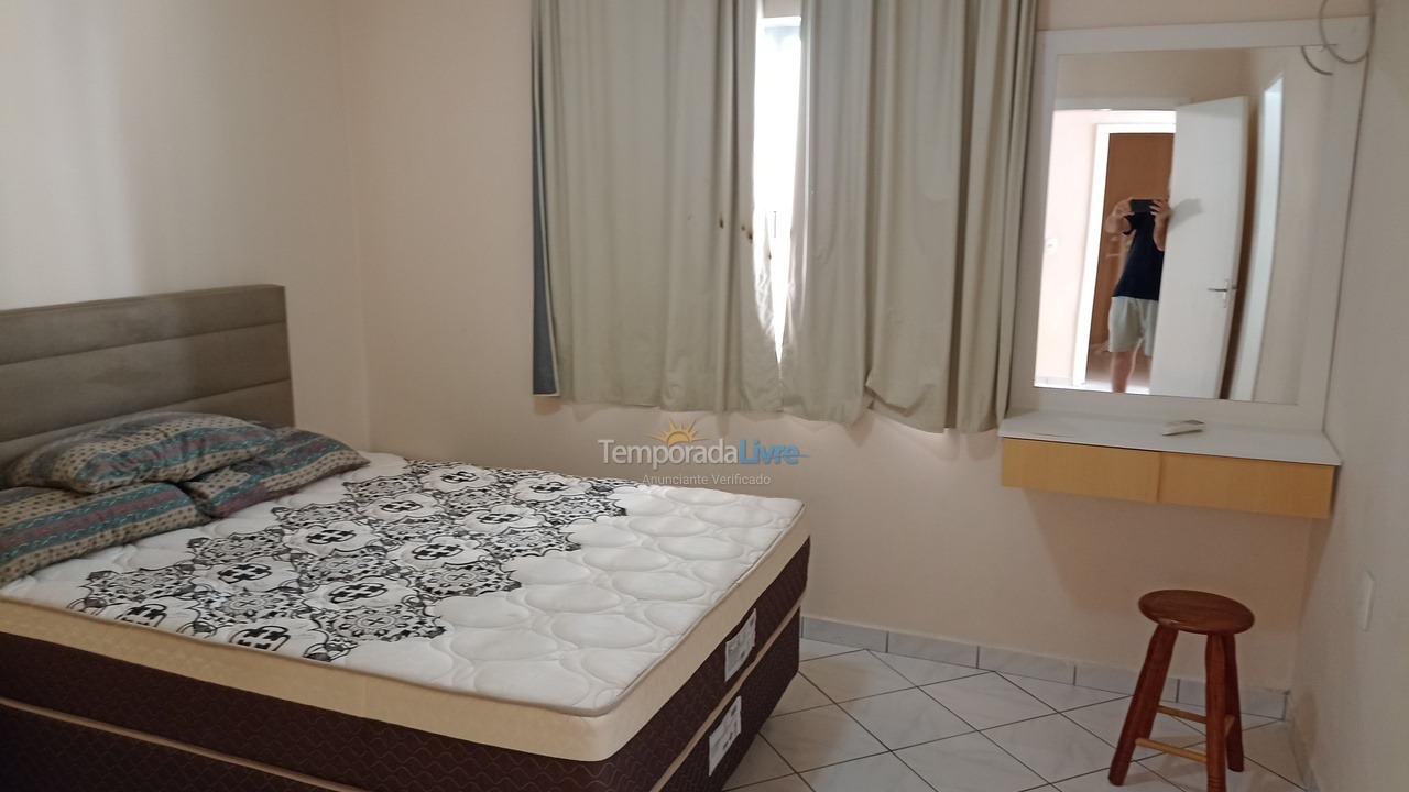 Casa para alquiler de vacaciones em Itapema (Meia Praia)