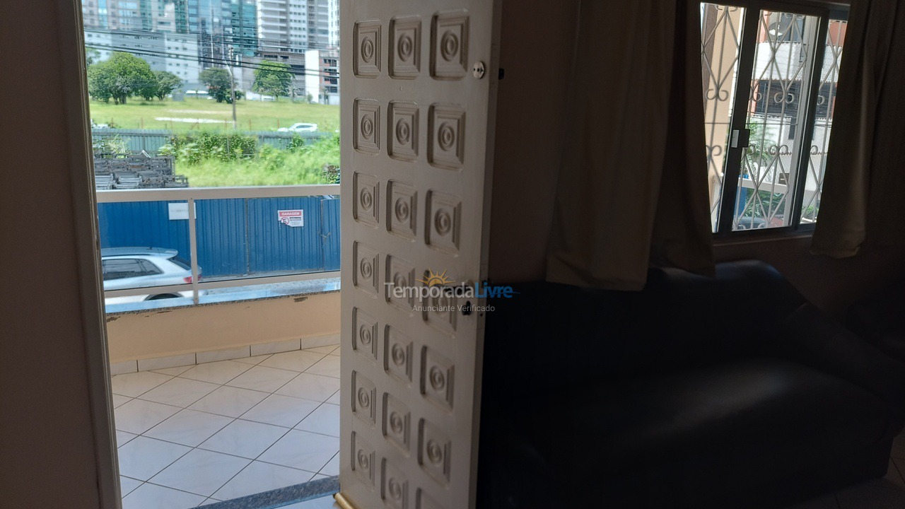 Casa para alquiler de vacaciones em Itapema (Meia Praia)