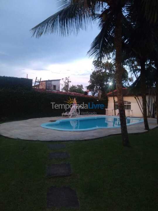 Casa para aluguel de temporada em Guarujá (Praia do Pernambuco)