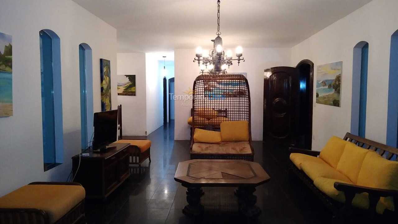 Casa para aluguel de temporada em Guarujá (Praia do Pernambuco)