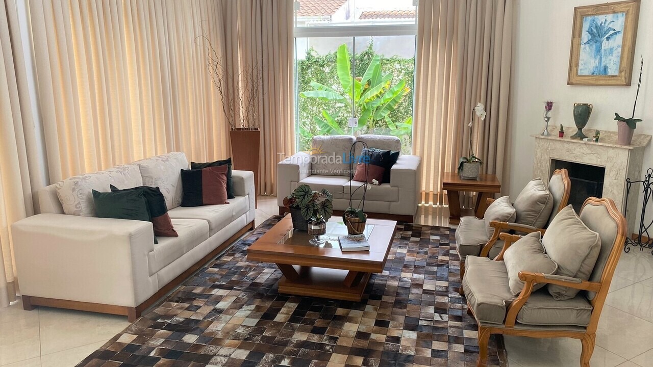 Casa para alquiler de vacaciones em Florianopolis (Jurerê Internacional)