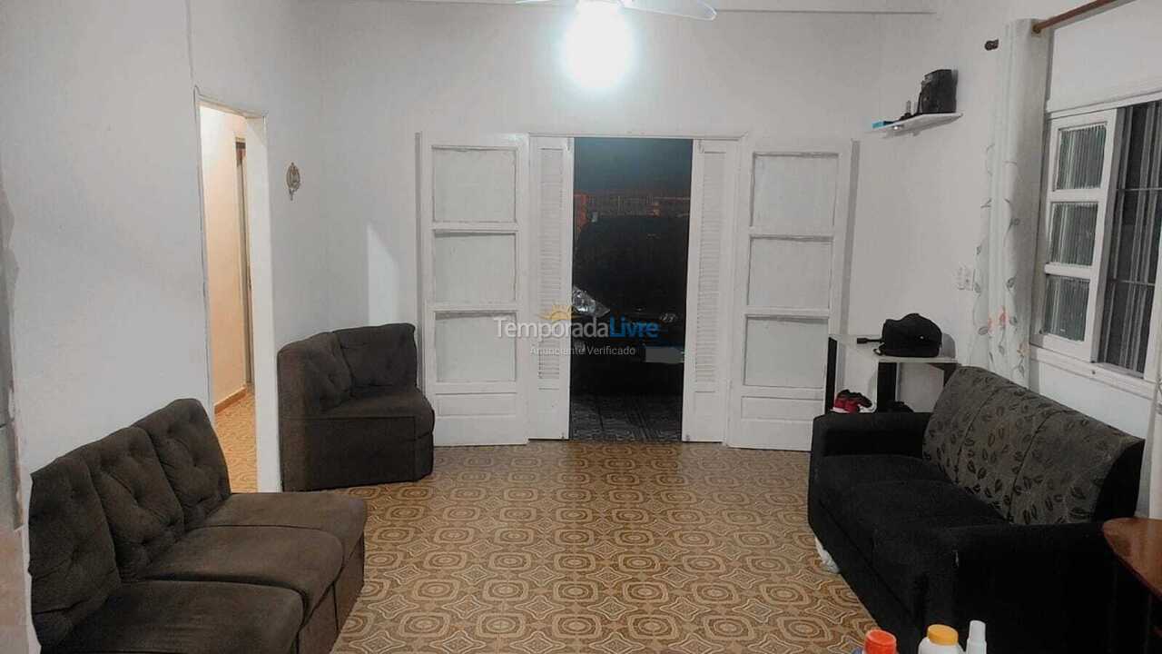 House for vacation rental in Praia Grande (Solemar)