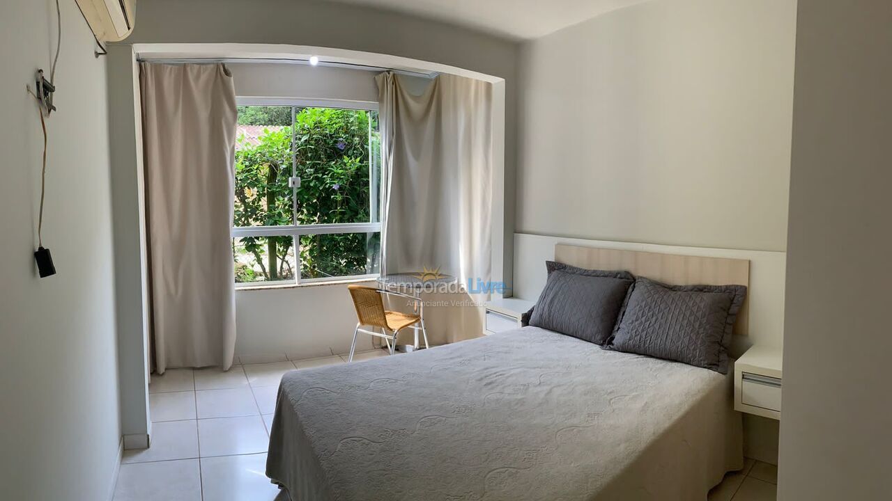 Apartamento para aluguel de temporada em Bombinhas (Praia de Bombinhas)