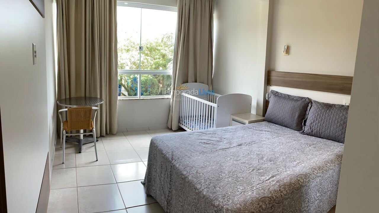 Apartamento para aluguel de temporada em Bombinhas (Praia de Bombinhas)