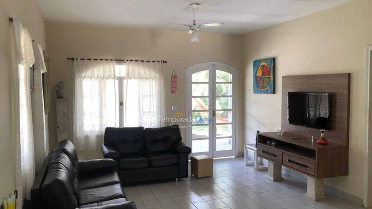 Casa para alquiler de vacaciones em Bertioga (Condominio Morada da Praia)
