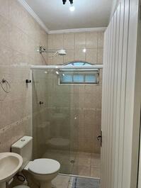 Casa de una sola planta Cond Morada da Praia ( Boraceia) hasta 12 personas.