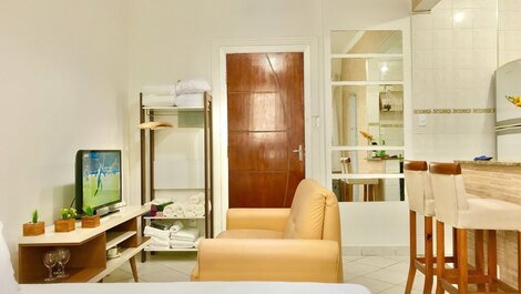 Vista al mar | pie en la arena | Cama de matrimonio | ajuar