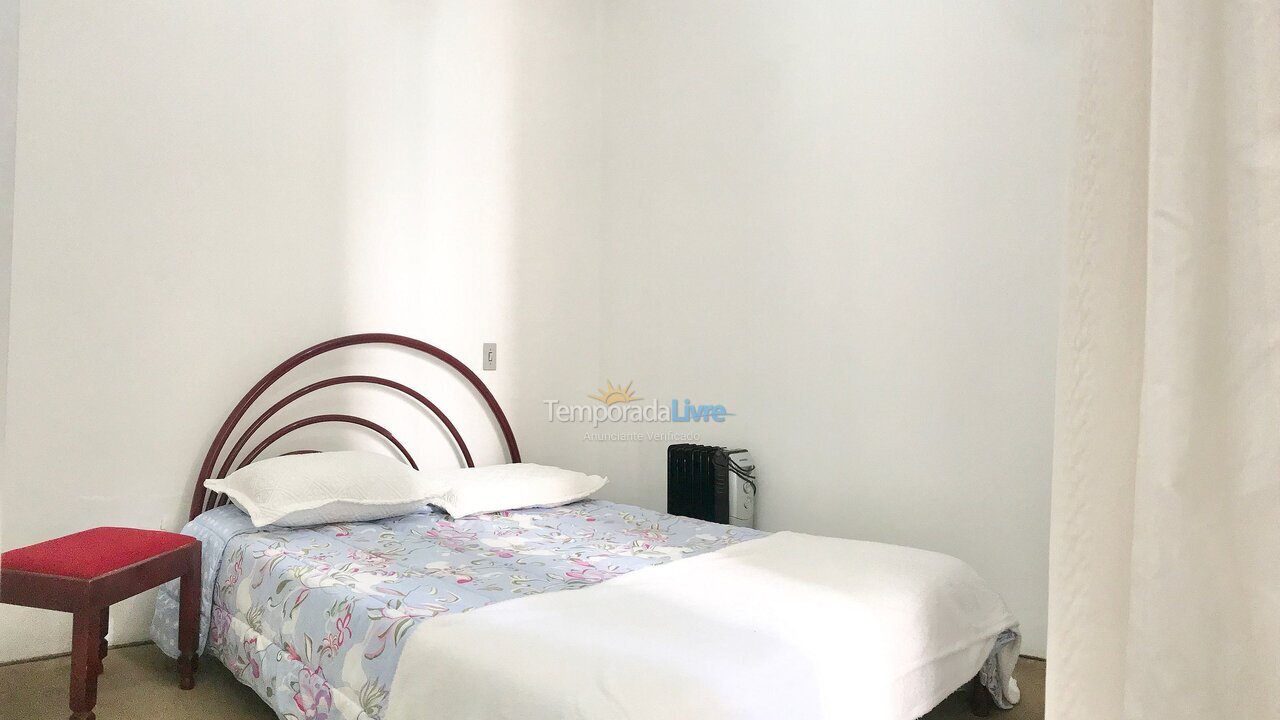 Apartment for vacation rental in Campos do Jordão (Jardim Primavera)