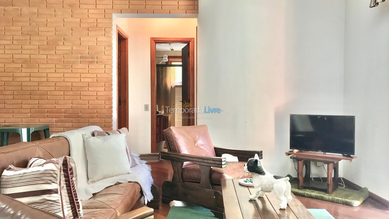 Apartment for vacation rental in Campos do Jordão (Jardim Primavera)