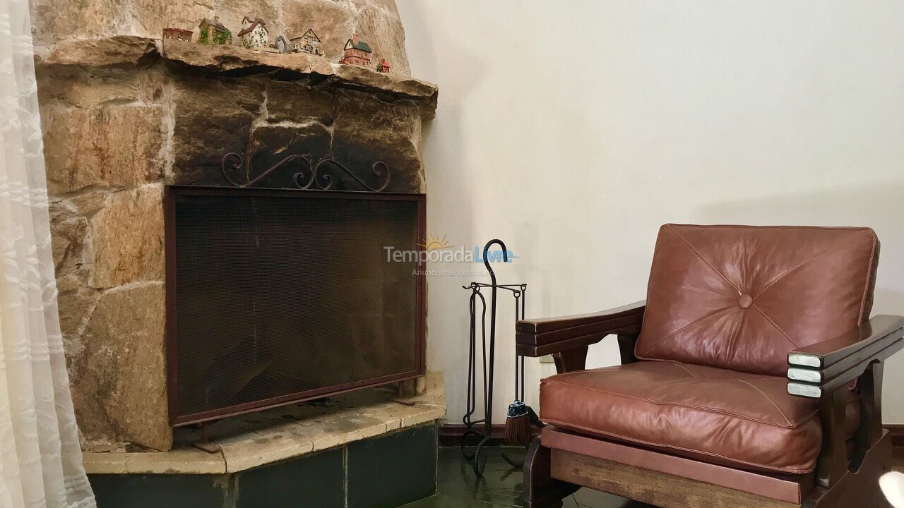 Apartment for vacation rental in Campos do Jordão (Jardim Primavera)