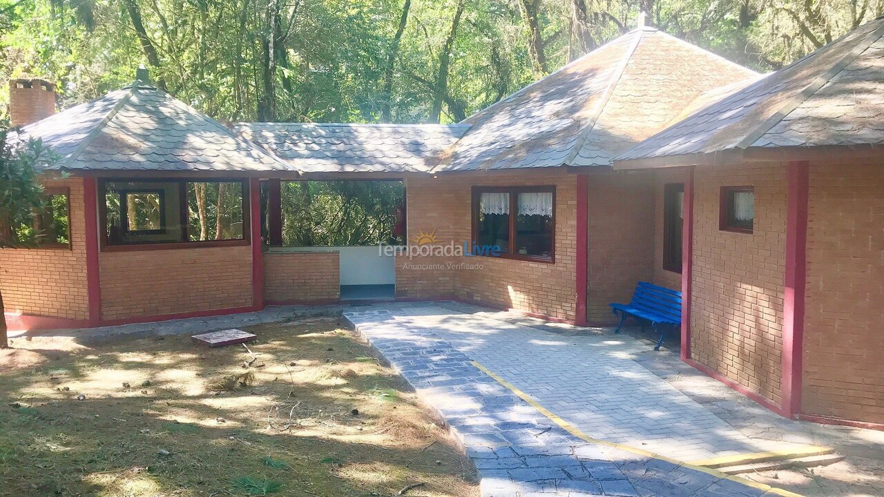 Apartment for vacation rental in Campos do Jordão (Jardim Primavera)