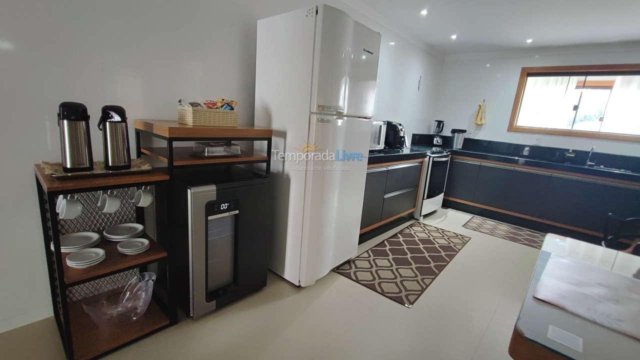 Casa para alquiler de vacaciones em Marechal Floriano (Araguaia)