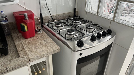 Apartamento 2 dormitórios Centro Balneário Camboriú