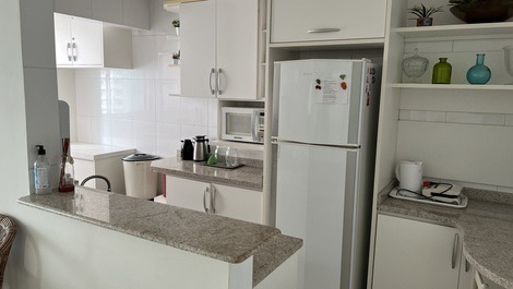 Apartamento 2 dormitórios Centro Balneário Camboriú