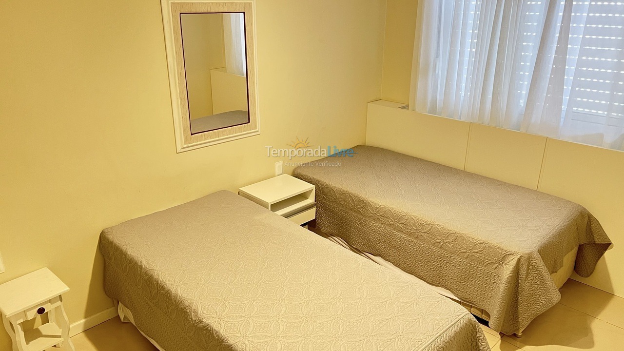 Apartamento para aluguel de temporada em Balneário Camboriú (Centro)