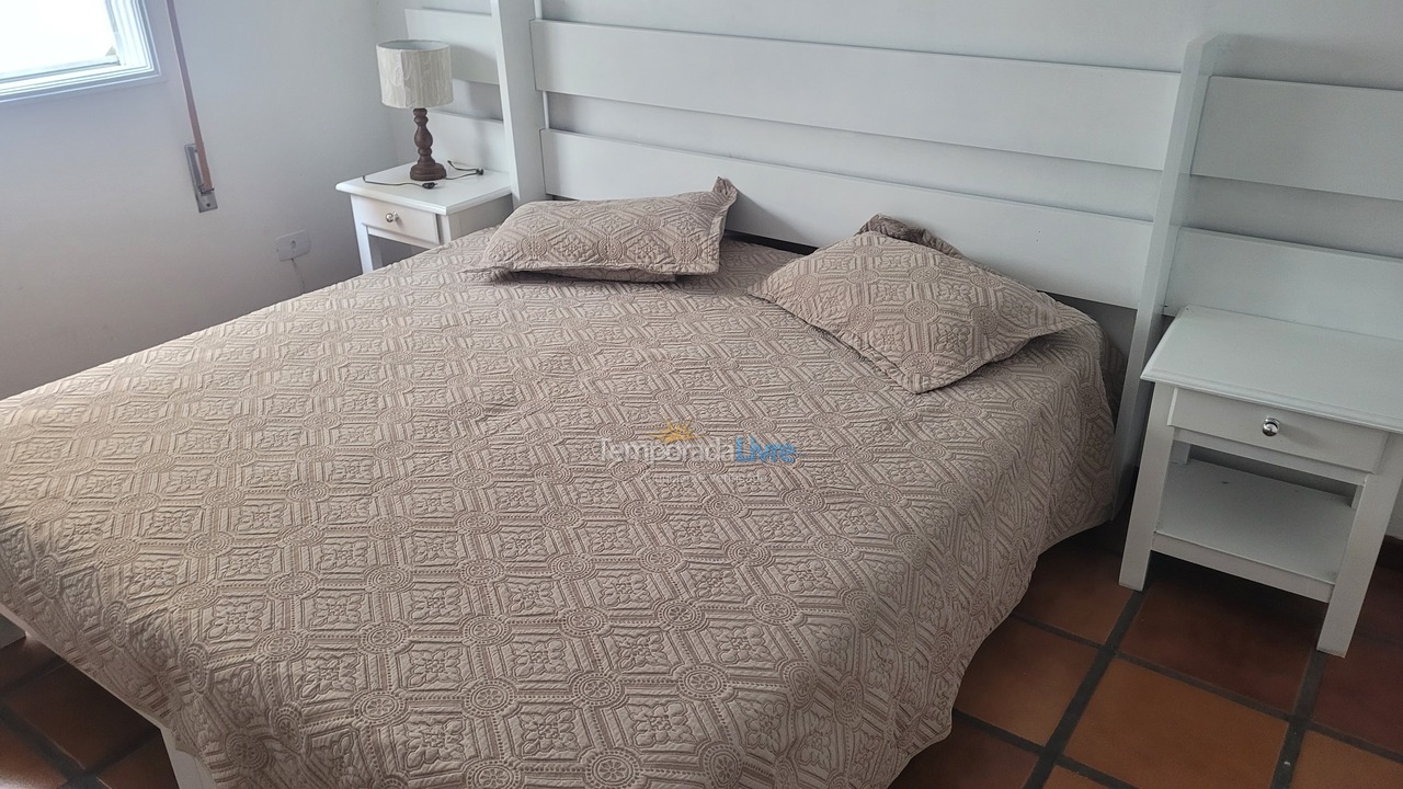 Apartamento para aluguel de temporada em Guarujá (Enseada)