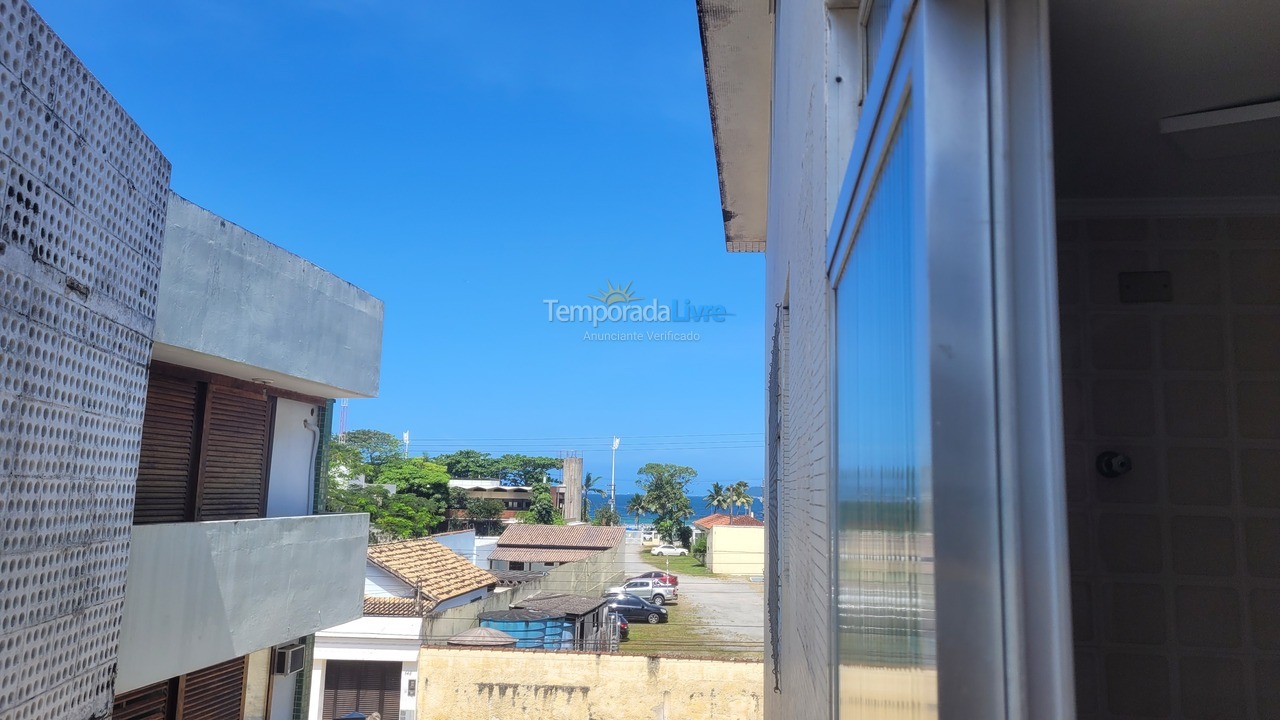 Apartamento para aluguel de temporada em Guarujá (Enseada)