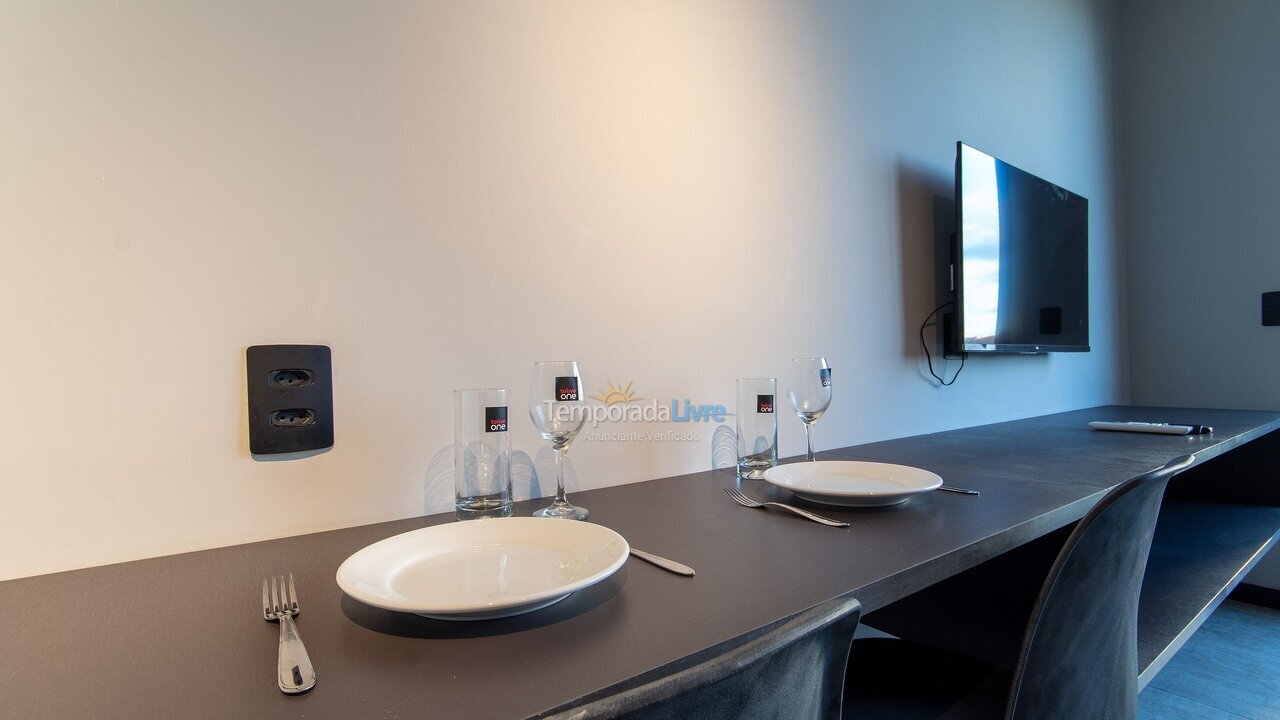 Apartamento para aluguel de temporada em Recife (Pe Ilha do Leite)