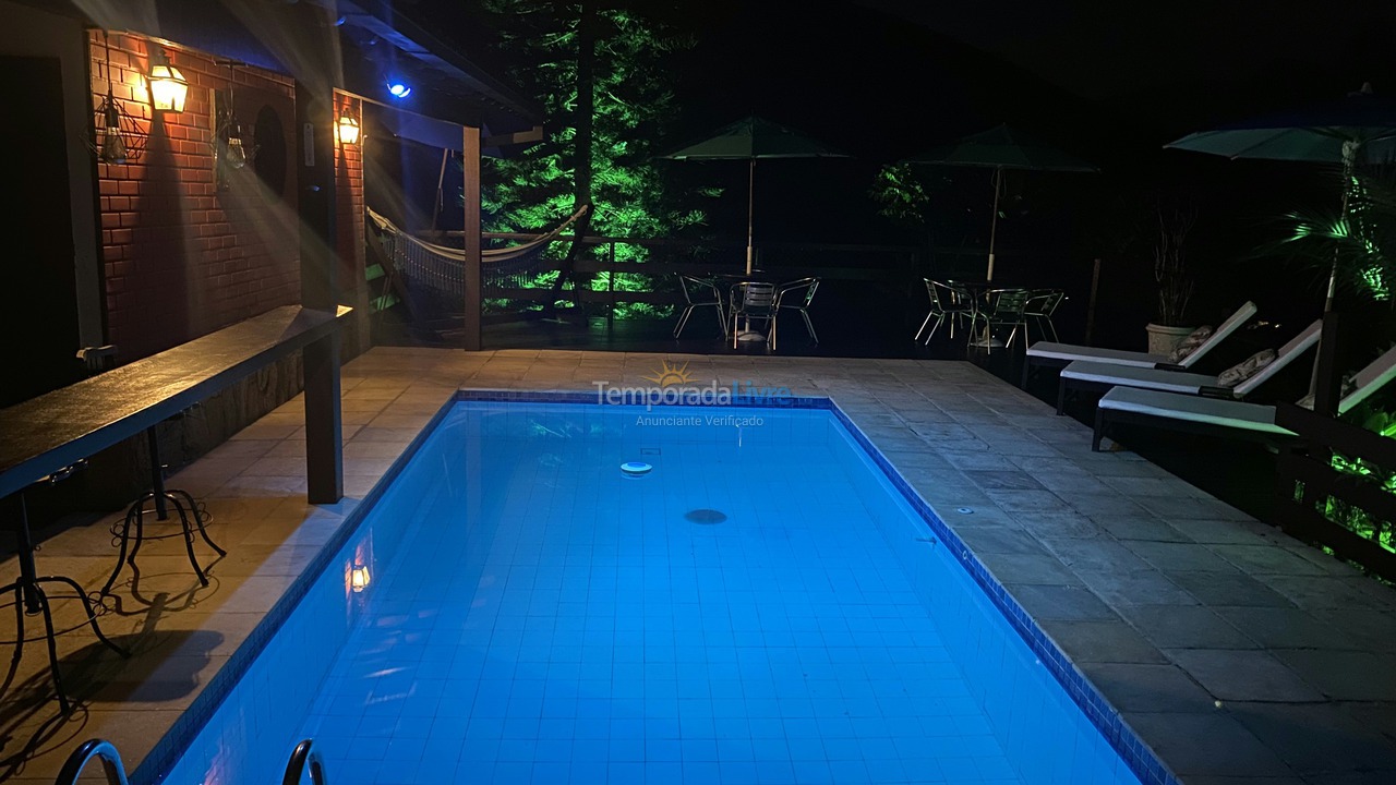 Casa para alquiler de vacaciones em Petrópolis (Itaipava)