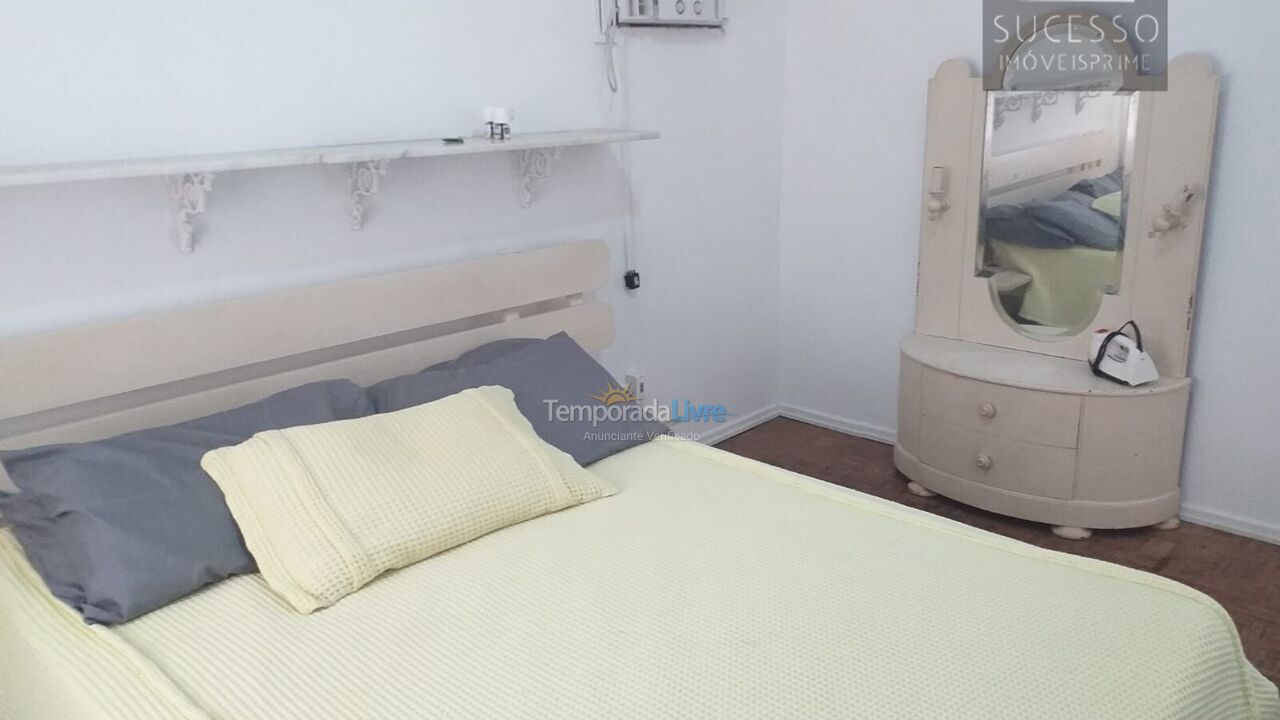 Casa para aluguel de temporada em Cabo Frio (Algodoal)