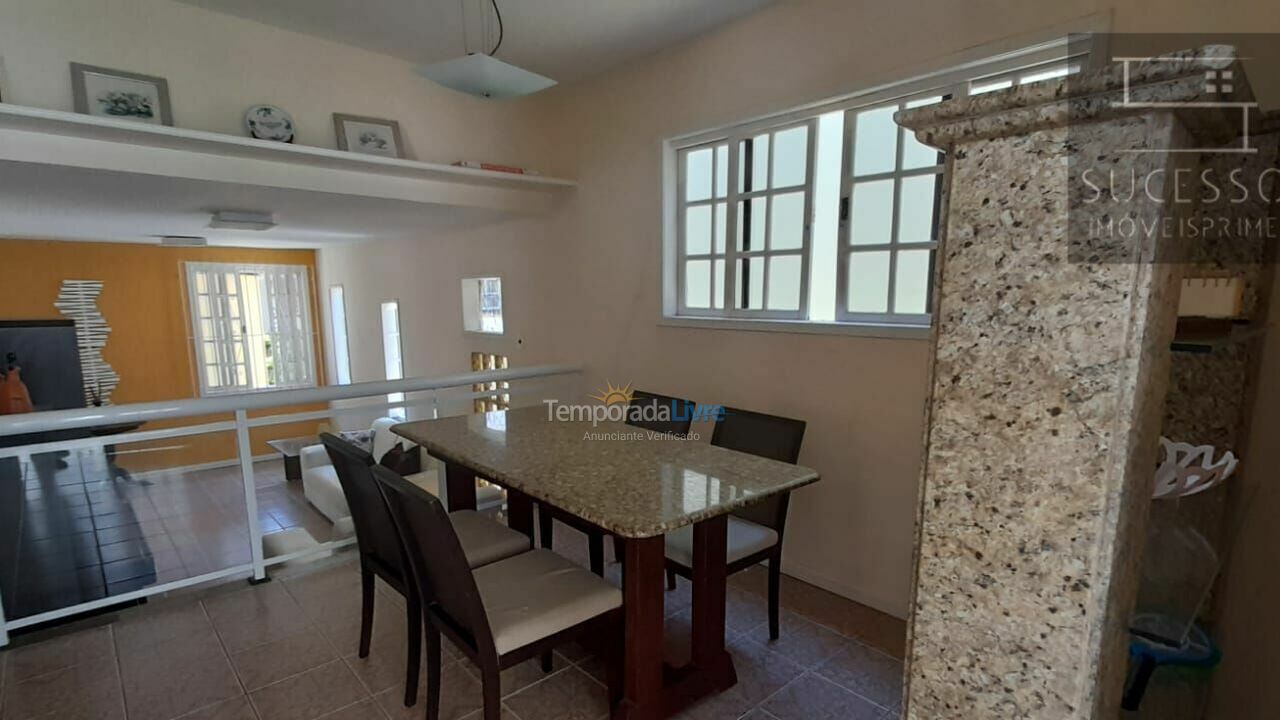 Casa para aluguel de temporada em Cabo Frio (Algodoal)