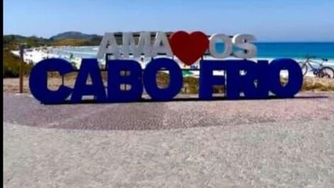 Casa pé na areia praia das Dunas/ Forte- Cabo Frio/RJ