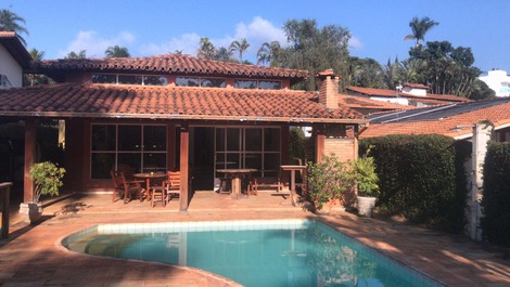 Casa para alquilar en Capitólio - Capitólio