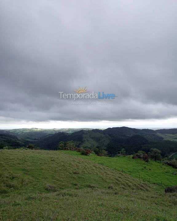 Chácara / sítio para aluguel de temporada em Pedreira (Jardim Náutico Represa)