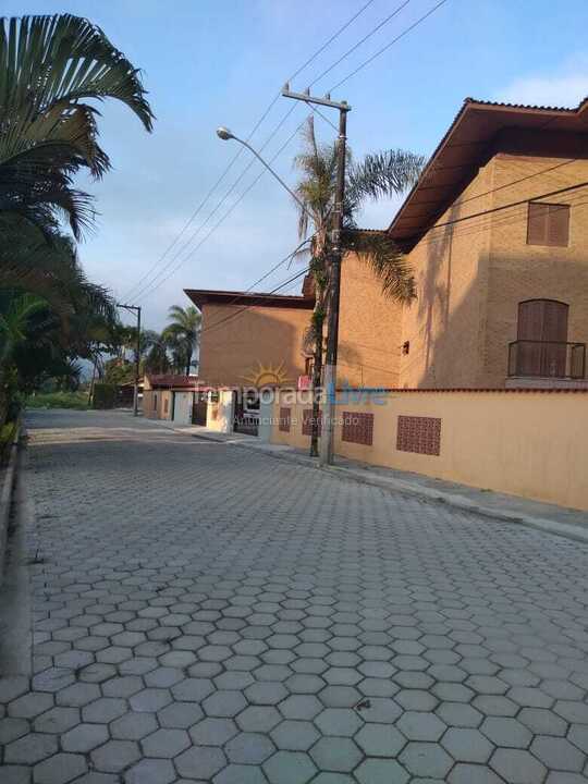 Apartment for vacation rental in Ubatuba (Praia Grande)