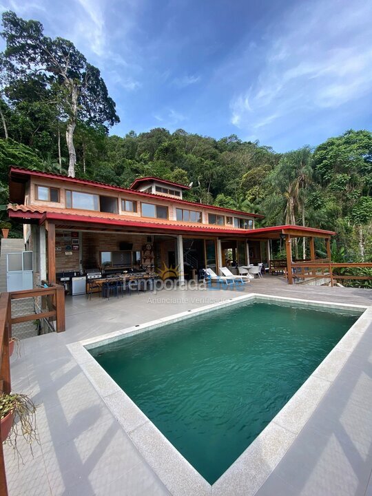 Casa para aluguel de temporada em São Sebastião (Juquehy)