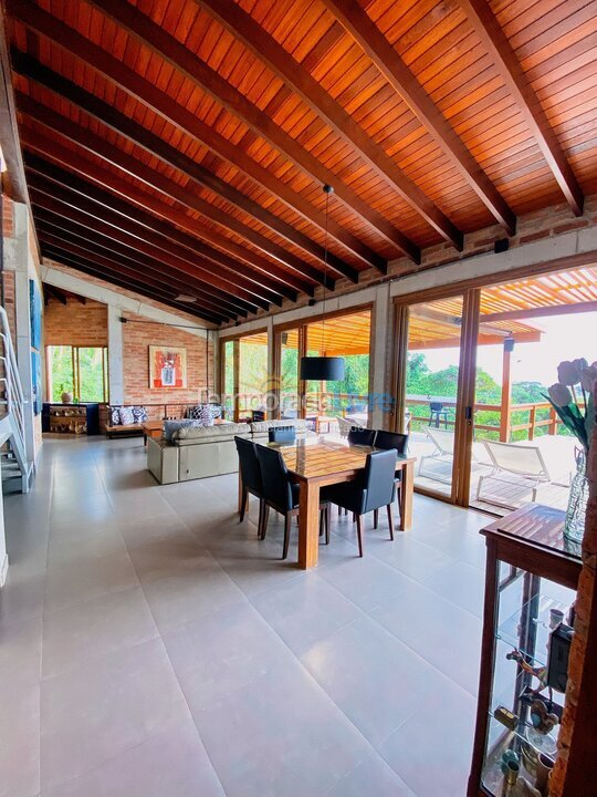 Casa para aluguel de temporada em São Sebastião (Juquehy)