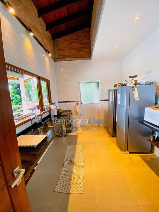 Casa para aluguel de temporada em São Sebastião (Juquehy)