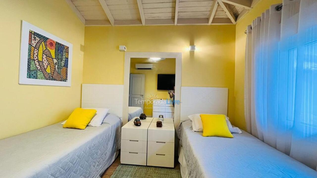 Casa para aluguel de temporada em São Sebastião (Juquehy)