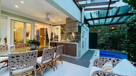 House for rent in São Sebastião - Juquehy