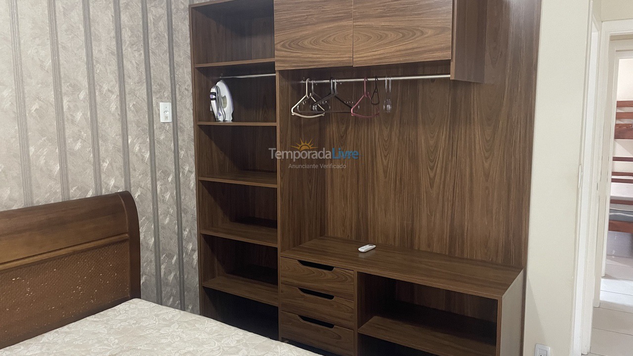 Apartamento para aluguel de temporada em Ubatuba (Praia Grande)