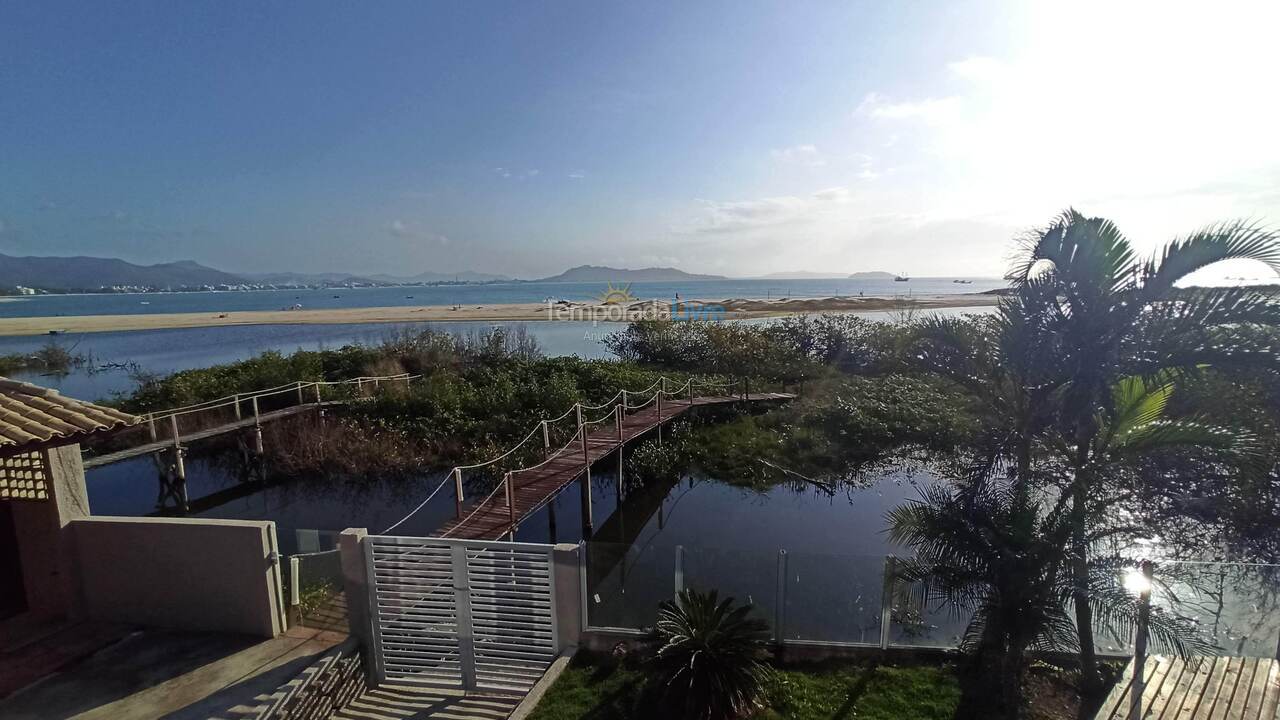 Casa para aluguel de temporada em Florianópolis (Ponta das Canas)