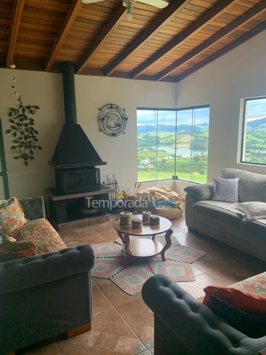 Chácara / sítio para aluguel de temporada em Joanópolis (Condomínio Porto danalis)