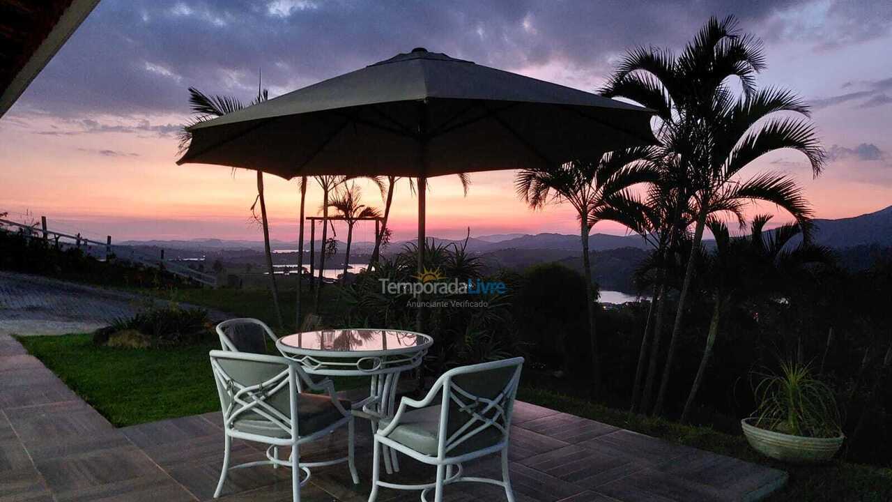 Chácara / sítio para aluguel de temporada em Joanópolis (Condomínio Porto danalis)