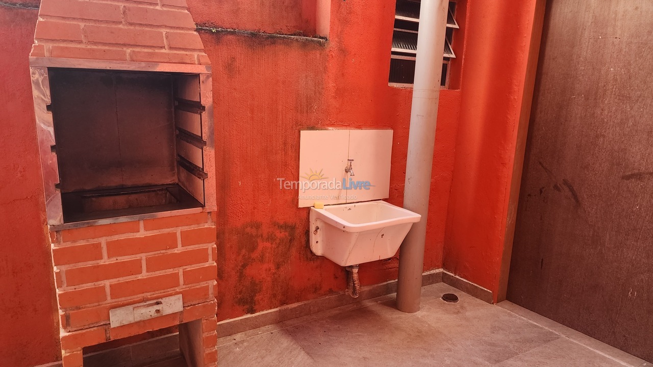 Casa para aluguel de temporada em Ubatuba (Maranduba)